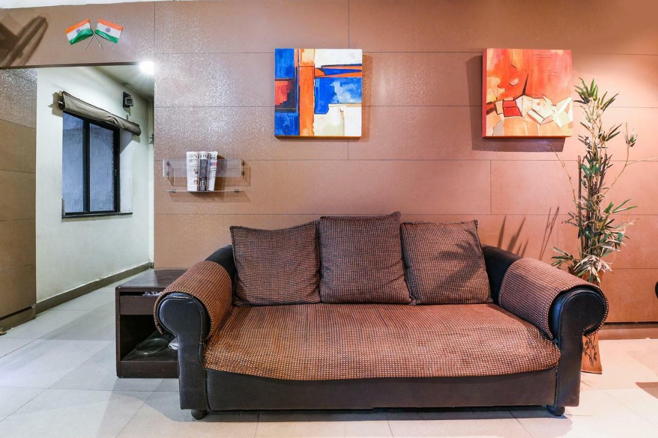 Oyo 28856 Manjeera Inn Визакхапатнам Екстериор снимка